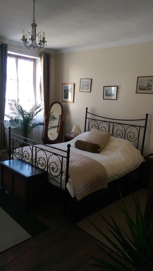 샹파뉴 무똥 Vingt Grand Rue B&B 외부 사진