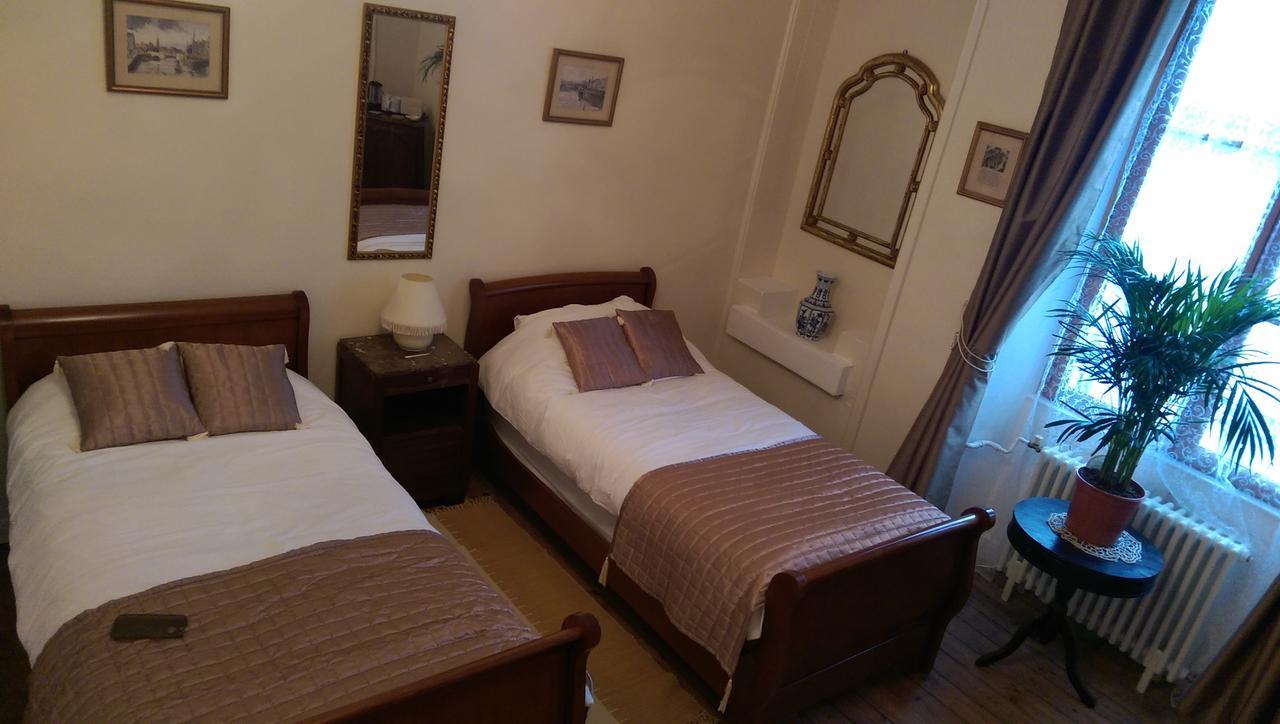 샹파뉴 무똥 Vingt Grand Rue B&B 외부 사진
