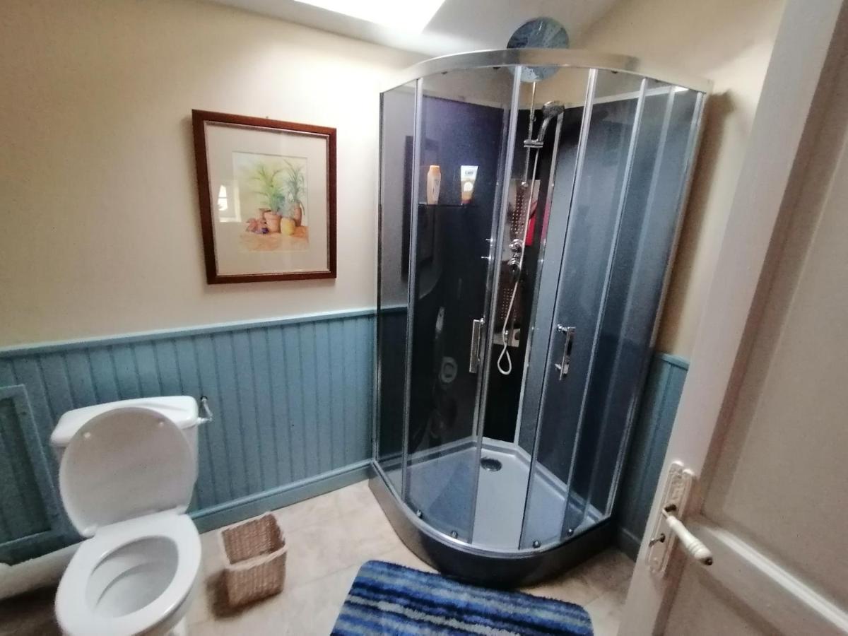 샹파뉴 무똥 Vingt Grand Rue B&B 외부 사진